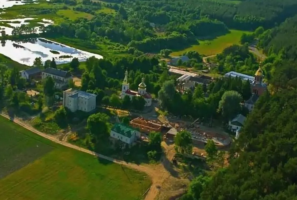 мужской монастырь глинская пустынь. мужской монастырь глинская пустынь. мужской монастырь глинская пустынь. глинская пустынь сумская область. рождества богородицы мужской монастырь (глинская пустынь).